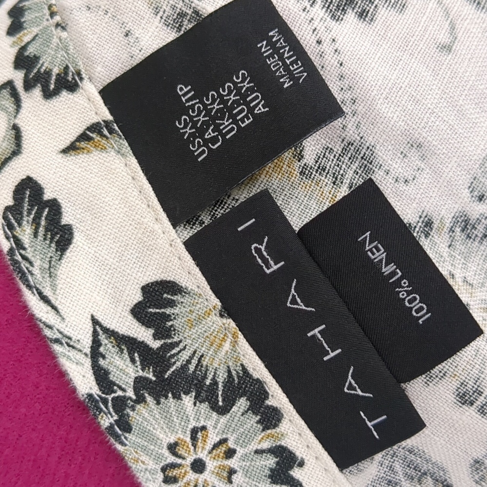 Tahari Cap Sleeve V Button Back Vented Hem 100% Linen Top XS - Picture 5 of 11